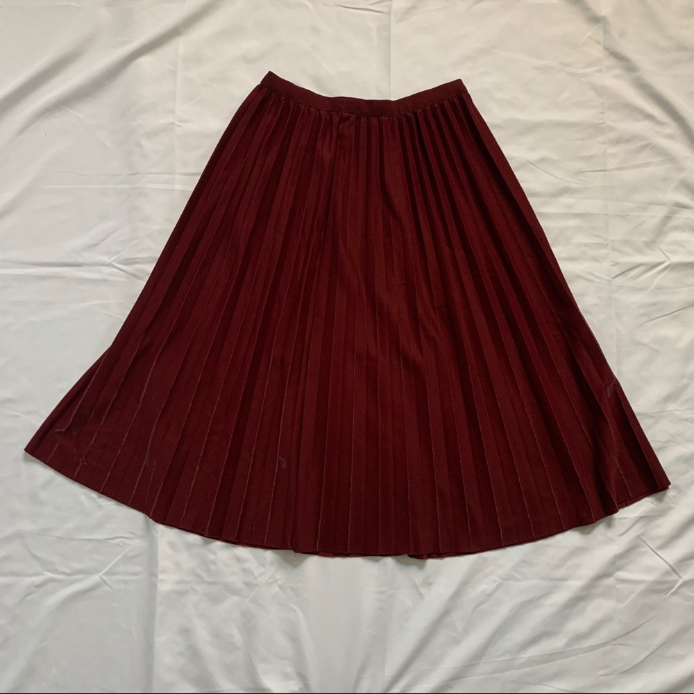 Pleated Skirt